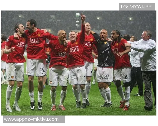 欧冠历史上仅有两位球员在19岁前直接参与13球的传奇表现