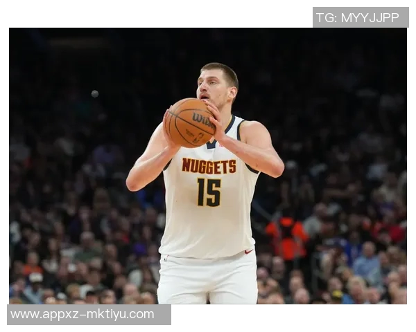 约基奇三分球失准却狂砍36分18篮板13助攻展现全能表现 约基奇三分球失准却狂砍36分18篮板13助攻展现全能表现