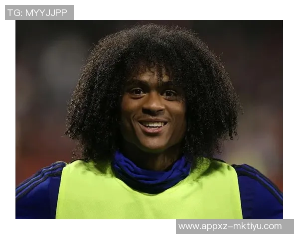 25岁华裔球员陈达毅庆祝库拉索晋级世界杯选择的重要性引发热议 25岁华裔球员陈达毅庆祝库拉索晋级世界杯选择的重要性引发热议