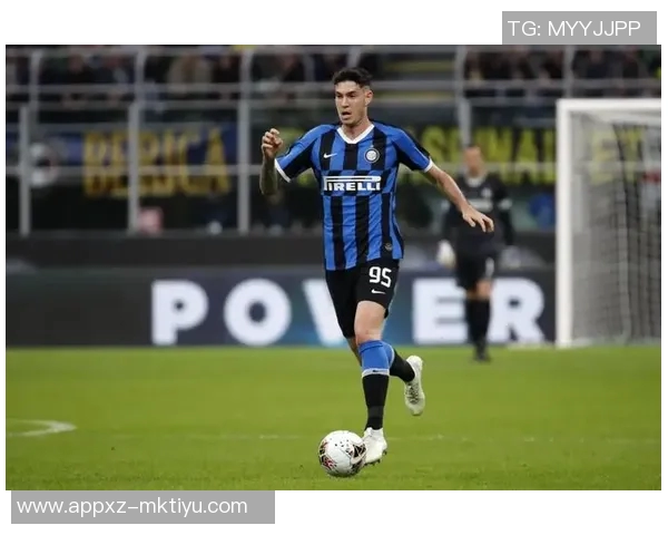 巴萨考虑引进巴斯托尼但面临财政压力难以实现转会 巴萨考虑引进巴斯托尼但面临财政压力难以实现转会