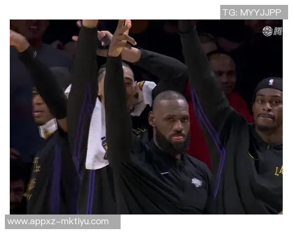 布朗尼揭晓音乐会首位舞者身份詹姆斯引发热议 布朗尼揭晓音乐会首位舞者身份詹姆斯引发热议